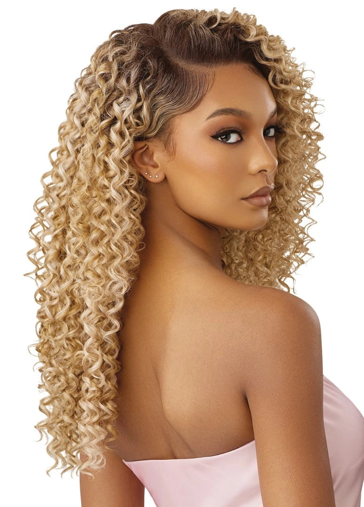 Outre 100% Fully Hand Tied Wig - HHB - DOMINICAN CURLY 22"