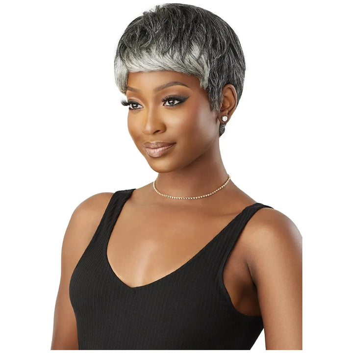 Outre Fab & Fly Gray Glamour Human Hair Full Wig – Arlette