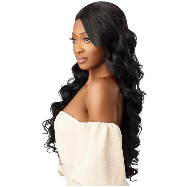 Outre Melted Hairline Synthetic Swiss Lace Front Wig - CHANDELL