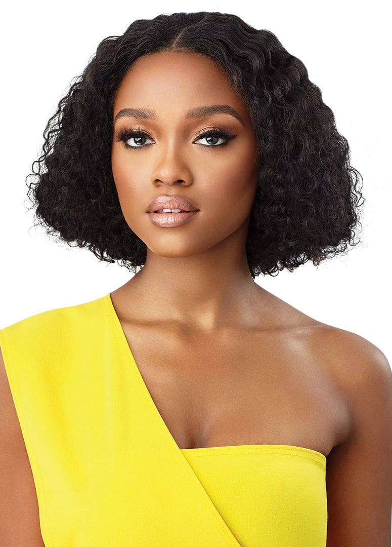 Outre Mytresses Gold Label 100% Unprocessed Human Leave Out Wig - DOMINICAN CURLY 10"