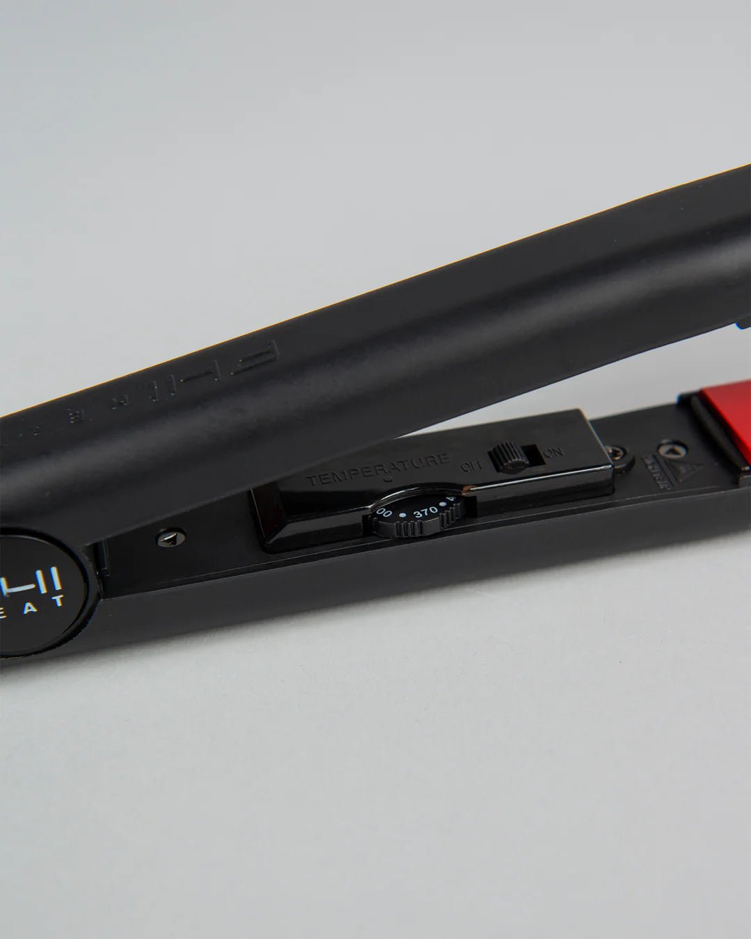 Fhi Heat Platform Signature Pro Styler - 1/2" - Braids and Wigs