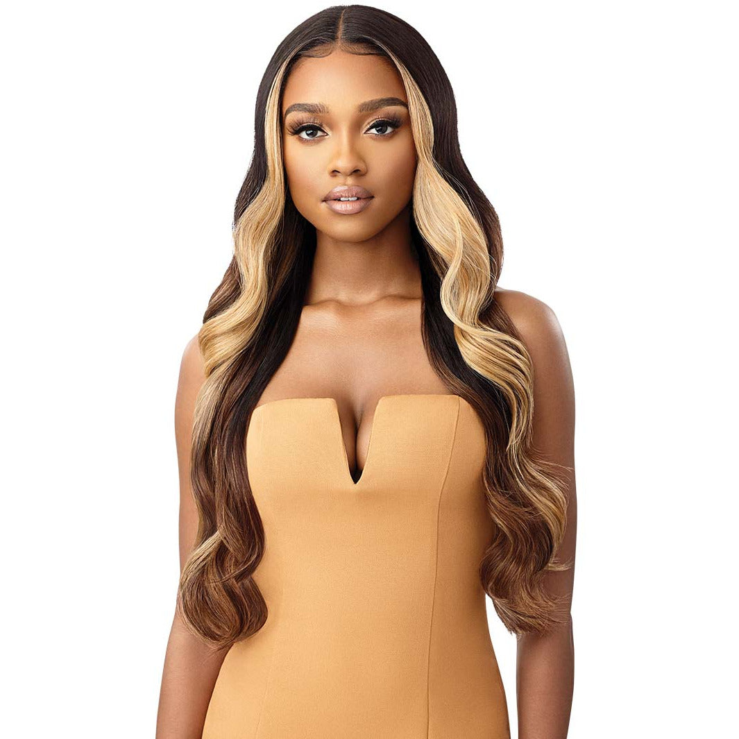 Outre Melted Hairline Synthetic Swiss Lace Front Wig - MANUELLA